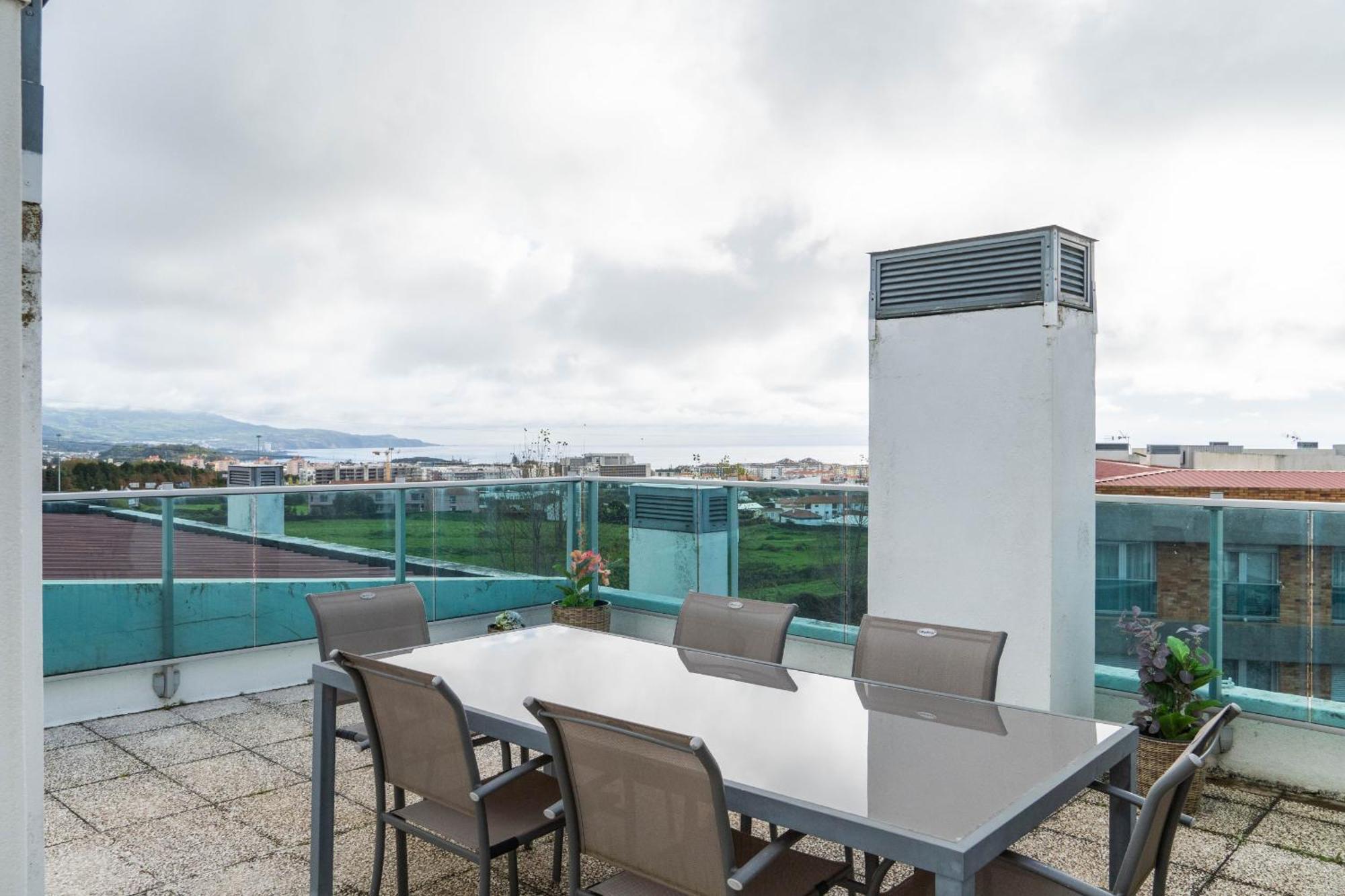 Rooftop Terrace Apartment Pdl Πόντα Ντελγκάντα Εξωτερικό φωτογραφία